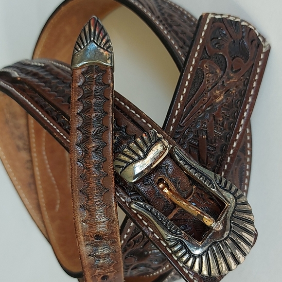 Leather Western Belt - Picture 5 of 17